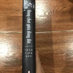 Rong chơi giữa dòng đời - Trần Tiến Đức (k4) 722886