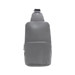 Túi đeo chéo Louis Vuitton Taiga Avenue M30801