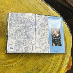 A HISTORY OF FOOTSCRAY- JOHN LACK 594735