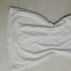 Đầm thun trắng cổ vuông eo 75 giá 45k 1026306