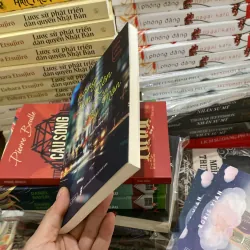 Nàng Kim Liên ở trấn Tây Môn" của tác giả Diêm Liên Khoa.  994288