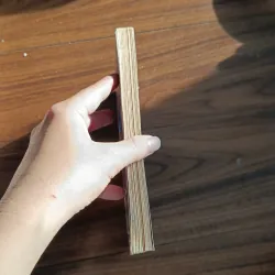 Xác chết bên hẻm núi 760327