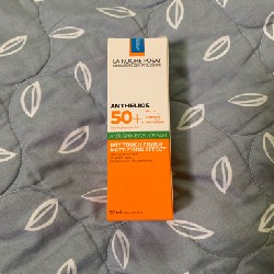 Thanh lý KCN La Roche Posay Anthelios 50+ anti shine [phiên bản cũ] 23051