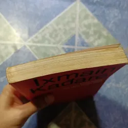 Viên tướng của đạo quân chết - Ixmain Kađarê 974015