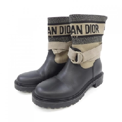 Giày bốt CHRISTIAN DIOR D-MAJOR KDI676SCN 657226