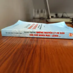 Giáo trình những nguyên lý cơ bản của Chủ nghĩa Mác Lê nin 605355