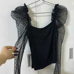 Áo trễ vai tay ren  970994