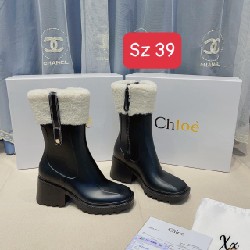 Bốt cổ lông hàng QCCC sz 39 new fullbox