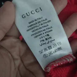 Áo dài tay hiệu Gucci size M 735661