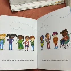 Sách hình cho bé- Chúng mình tôn trọng cơ thể và cảm xúc của nhau 1029773