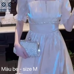 Váy tơ - size M màu be mới