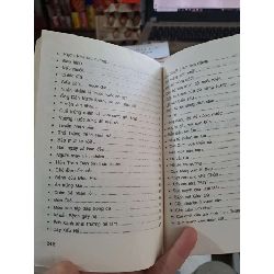 Quả Dưa Hấu Hình Vuông - Vũ Bội Tuyền, Văn Thị Đức - 2002 mới 80% ố - VĂN HỌC - HCM3012 921430