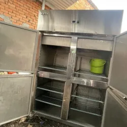 Tủ đông inox 4 cánh đã sử dụng được 4 tháng 934138