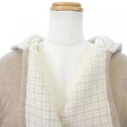 【Mã giảm giá】FENDI Cape 640303