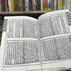 HẢI NGOẠI KỶ SỰ 568503