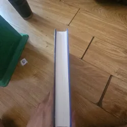 Midnight For Charlie Bone book 1 (bìa cứng)  Giá 40k 603917