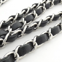 Túi xách chéo Chanel 35200 613306