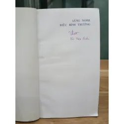 Lắng nghe điều bình thường – Báo Tuổi Trẻ (NXB Trẻ) 560802