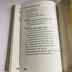 KỸ THUẬT ĐÁNH ĐÒN CHÂN - 252 trang, nxb: 2007 542292