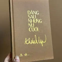 Đằng Sau Những Nụ Cười - Khánh Ly (Bìa Cứng) 733561