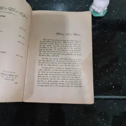 Sách Tuyệt Thực Đi Về Đâu? ( Bản sách gốc in 1971 ) 558838