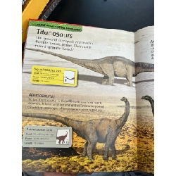 Dinosaurs: step into the world of the dinosaurs 782773