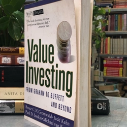 VALUE INVESTING FROM GRAHAM TO BUFFETT AND BEYOND 356867