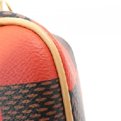 Túi đeo vai Louis Vuitton Damier Pop Chess Messenger N40561 610426