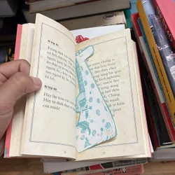 II Tựa sách: Con Gái Phải Mạnh Mẽ (Bản Đặc Biệt) - PLOY - 2015 698000