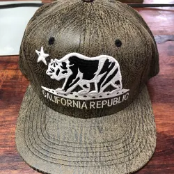 Nón snapback phong cách hiphop - hoạ tiết gấu thêu tay - xuất khẩu xịn - ship ngẫu nhiên. 520090