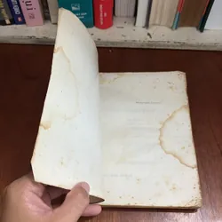 II Sách Phật Giáo: Thoát Vòng Tục Luỵ - Quảng Độ (Dịch Giả) - PL. 2521 • 1977 631392