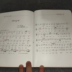 THƠ TUYỂN XUÂN QUỲ 729354