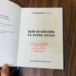 Quản trị biến động và khủng hoảng - TS.Lê Mạnh Hùng (Bìa cứng)#HATRA 996881
