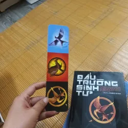 Bộ 3 cuốn Đấu trường sinh tử+ Húng nhại+ Bắt lửa- Suzanne Collins 968648