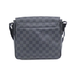 Túi xách vai Louis Vuitton Damier Graphite District PM N41260 - Hàng hiệu Chính hãng 767688