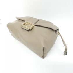 【Sản phẩm mới】Fendi Mamma Baguette Lớn 8BR834 AQ0D Túi đeo vai 612736