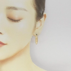 Bông tai 750YG Uno Aere 665533