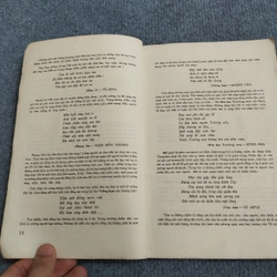 THƠ CA KHÁNG CHIẾN 517613