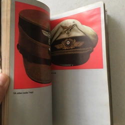 Nazi regalia - Hướng dẫn minh họa về thiết bị quân sự phát xít Đức  545455