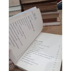 Trong thẳm sâu của bí ẩn - Nguyễn Thị Kim Oanh biên soạn 124573