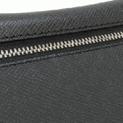 Túi xách Louis Vuitton Taiga Pochette Kasai M30441 608401