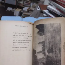 Sách: Khúc vịnh mười cảnh đẹp Hà Tiên (A1) - Tác giả: Mạc Thiên Tích 656996