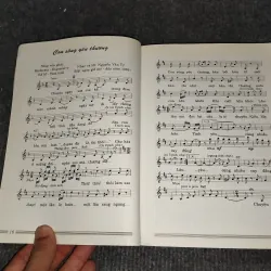 NHẠC SĨ NGUYỄN VĂN TÝ TỰ HOẠ. HỒI KÝ 957929