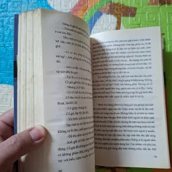 Giữa Dòng Chảy Lạc 933887