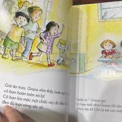 LÀM GÌ KHI BẠN NGHỈ CHƠI ? Hộp háo hức - sách song ngữ  1028164