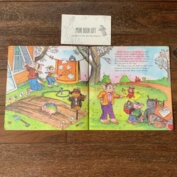 Sách tranh tiếng anh Little Monster at Home, Used, Minh họa cổ điển 478683