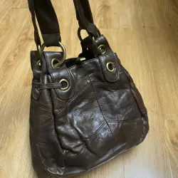 Túi nữ size 28*22*12 da thật 2hand 927865