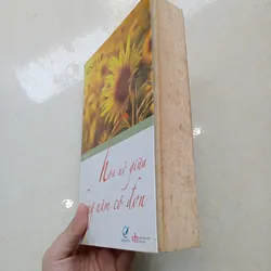 Hoa nở giữa tháng năm cô đơn 📚 734668