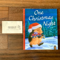 Sách ngoại văn One Christmas Night, Used