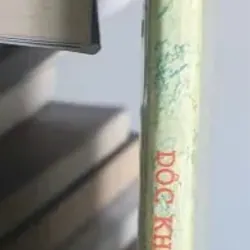 Dốc không nở hoa vàng 757772